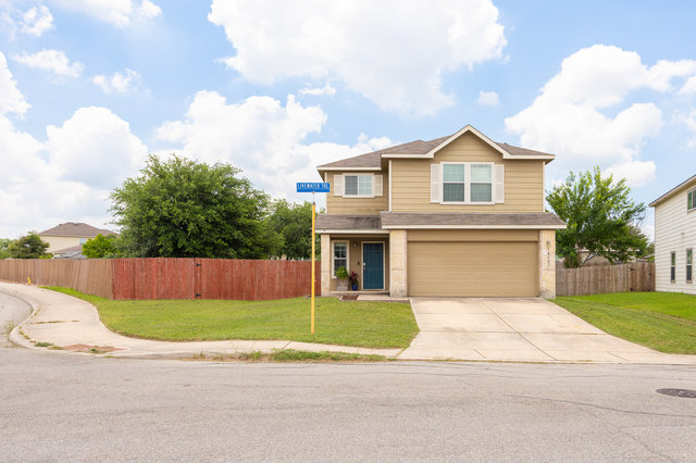 10902 Livewater Trail