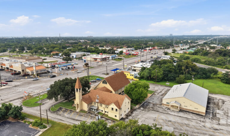 2515 Austin Highway